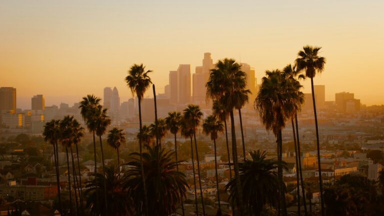 Los Angeles skyline for a cost of living comparison between Los Angeles and Nashville
