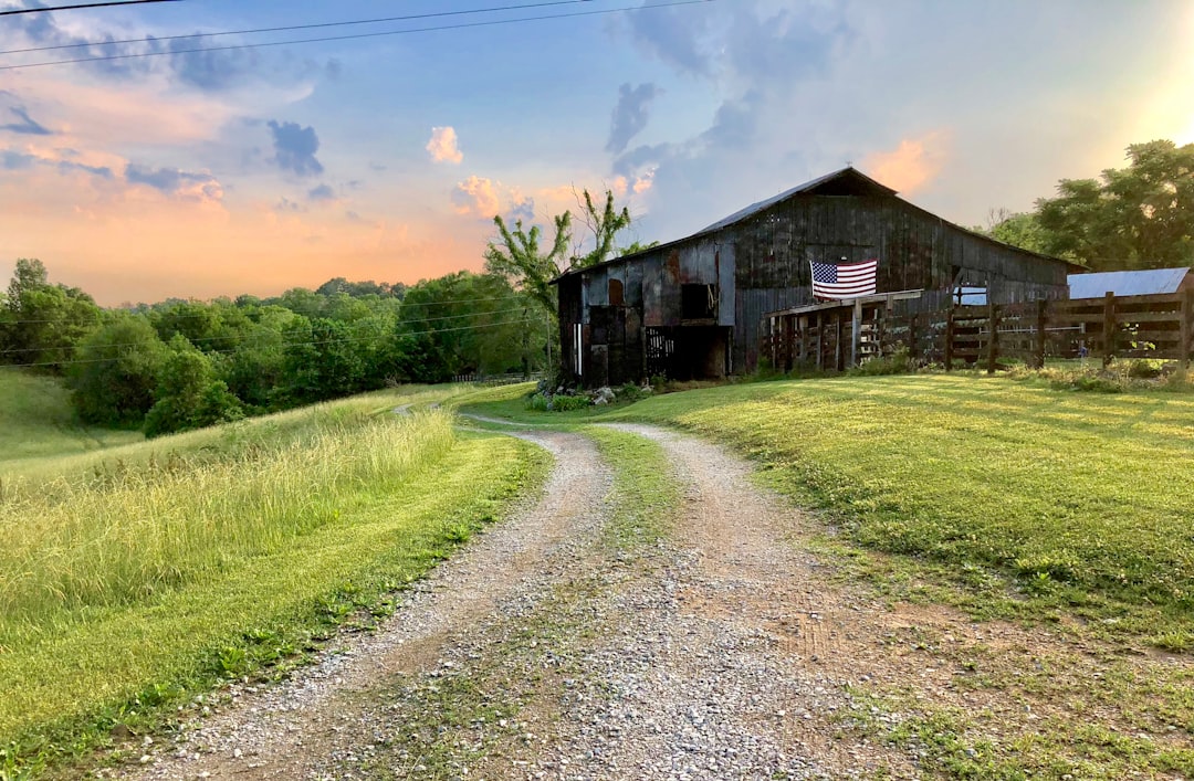 Red barn in Columbia Tennessee south of Nashville