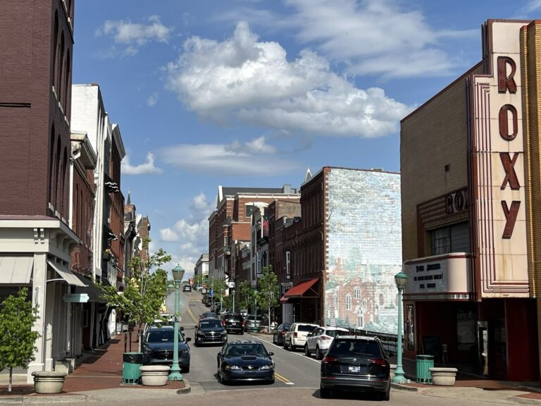 Downtown Clarksville, Tennessee for a comparison of Clarksville and Nashville housing, commutes and home options