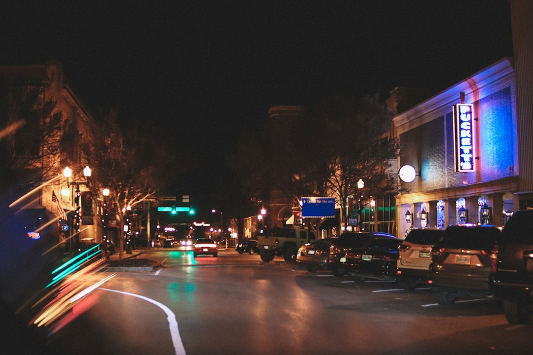 Suburban streetscape representing Murfreesboro and Spring Hill housing