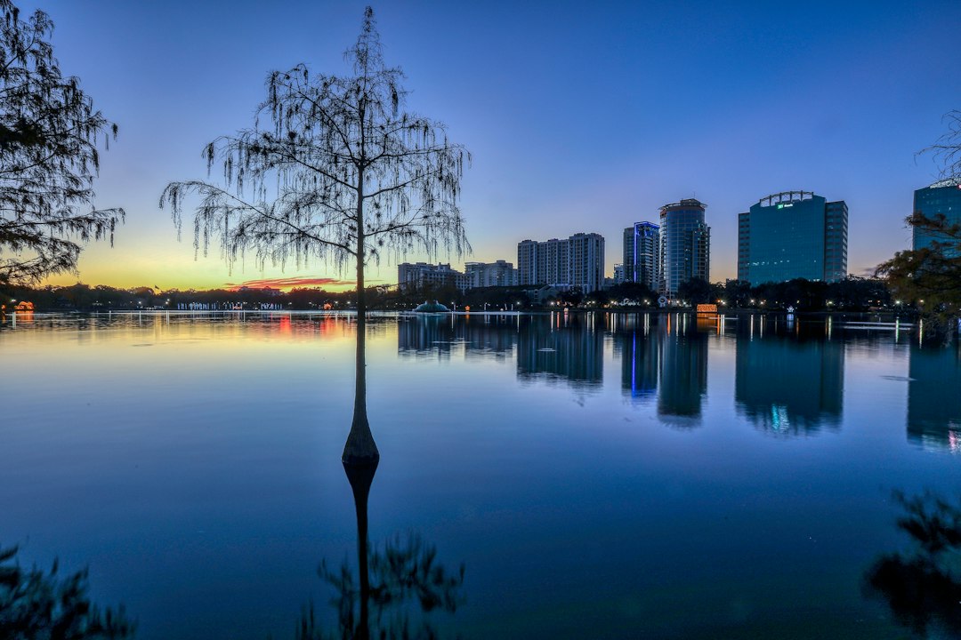 Lake Eola Park in Orlando on a clear morning